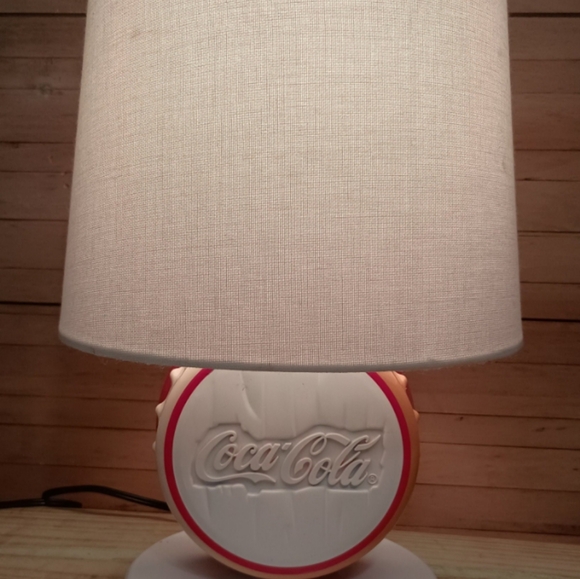 Vintage Coke bottle cap lamp 1997 retro lamp with original shade - Picture 9 of 10